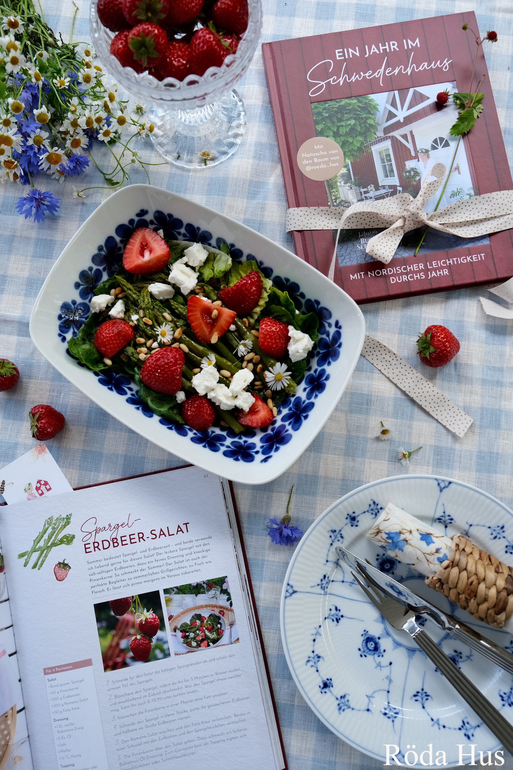 Erdbeer-Spargel Salat – Röda Hus Erdbeer-Spargel Salat – Röda Hus
