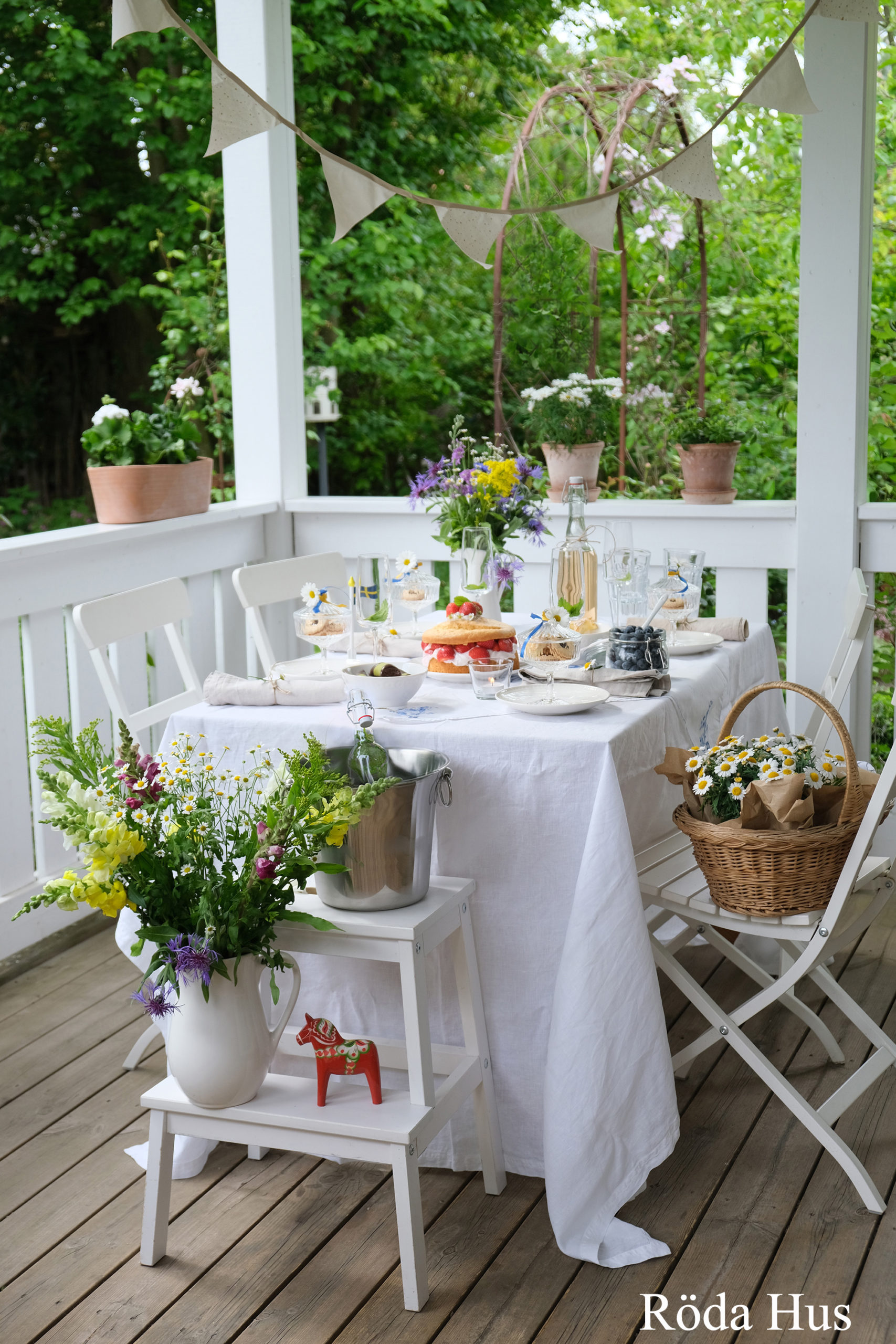 Ikea MidsommarFest Röda Hus